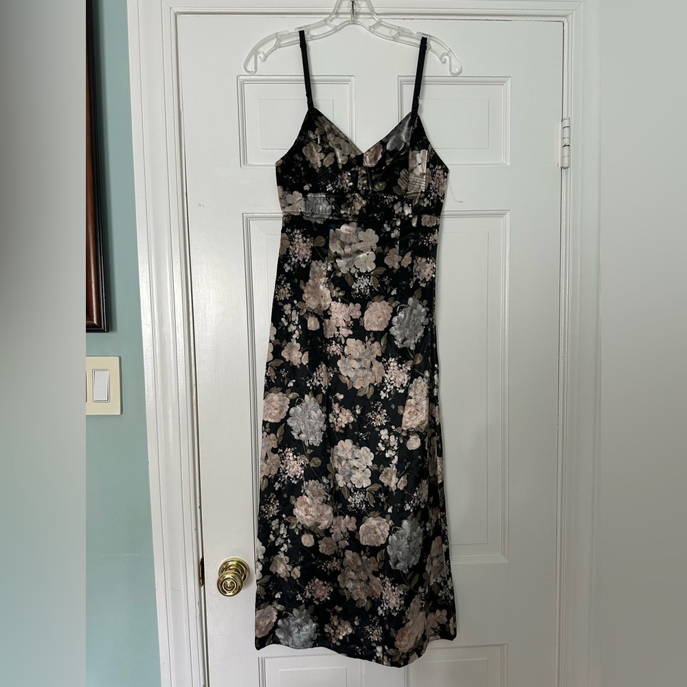 🌸 Dolce & Gabbana Velvet Floral Slip Dress Black Pink IT 40 / US 4–6